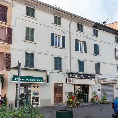 Magenta Retreat Piazza Arnaldo & Private Terrace *