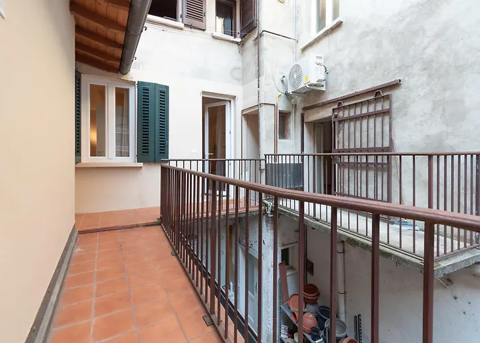 Magenta Retreat Piazza Arnaldo & Private Terrace * 브레시아