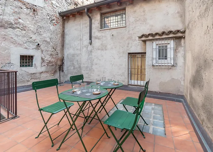 Magenta Retreat Piazza Arnaldo & Private Terrace * 브레시아