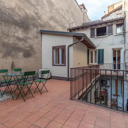 Magenta Retreat Piazza Arnaldo & Private Terrace *